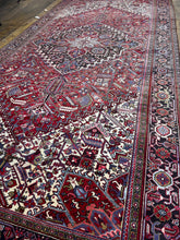 Load image into Gallery viewer, Antique Heriz Carpet